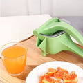 Multifunctional Manual Juicer, Suitable for Watermelon, Orange, Tomato and Other Fruits Presser, Practical Home Kitchen